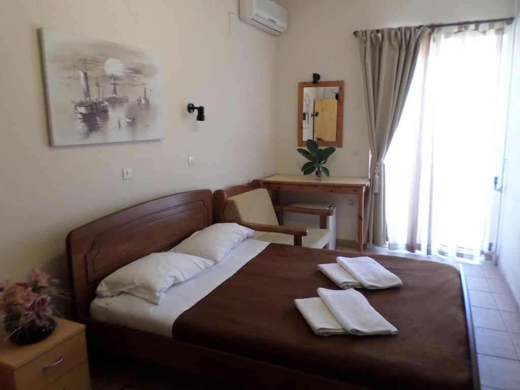 Tina Hotel Ханья Номер фото