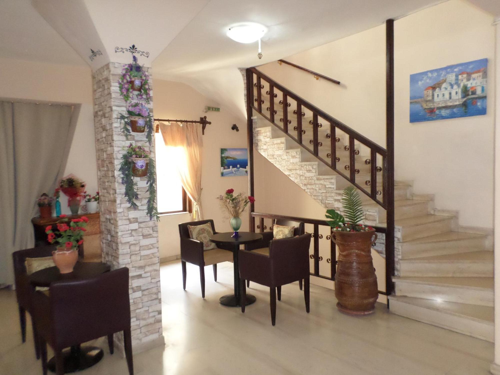 Tina Hotel Ханья Экстерьер фото